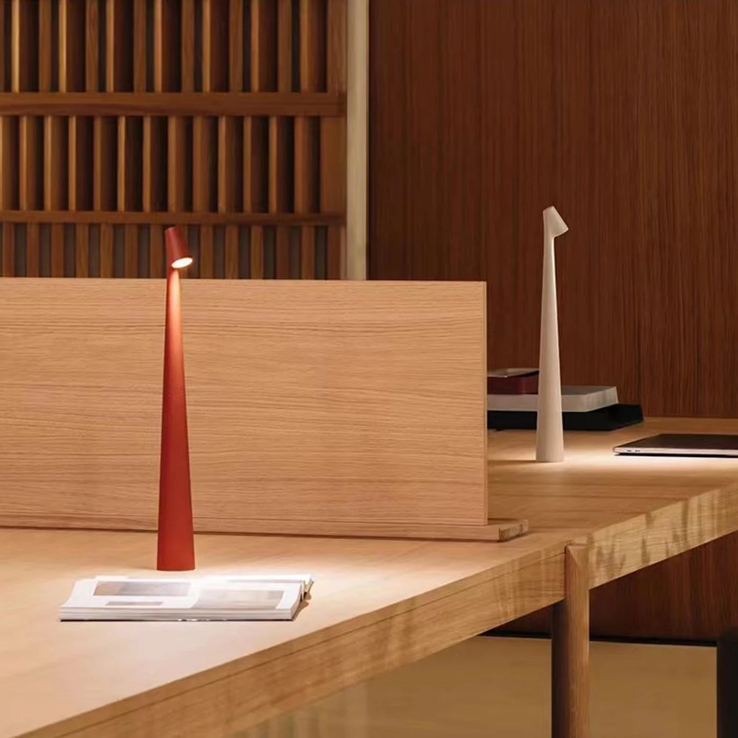 HELIX STEHLAMPE